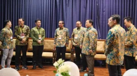 Menteri Pertahanan Prabowo Subianto menghadiri Acara perayaan Natal Nasional 2023 di Gereja Bethany Nginden, Surabaya, Jawa Timur, Rabu 27 Desember 2023. (Dok. Tim Media Prabowo)