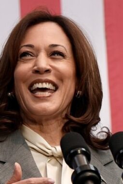 Wakil Presiden Amerika Serikat Kamala Harris Nyatakan Siap Calonkan Diri Sebagai Presiden AS