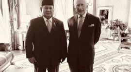 Presiden RI Prabowo Subianto foto bersama dengan Raja Inggris King Charles III.  (Instagram.com @Prabowo)