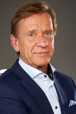 Perusahaan Otomotif Volvo Ungkap Alasan Tunjuk Mantan CEO Håkan Samuelsson Kembali Menjadi CEO