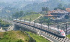 Di Balik Megahnya Kereta Whoosh, WIKA Tanggung Kerugian Finansial Jumbo