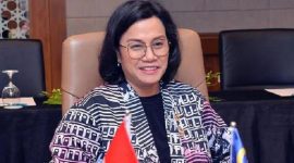 Menkeu Sri Mulyani 8. memaparkan arah kebijakan fiskal 2025 dalam konferensi pers. (Facebook.com @Sri Mulyani Indrawati)